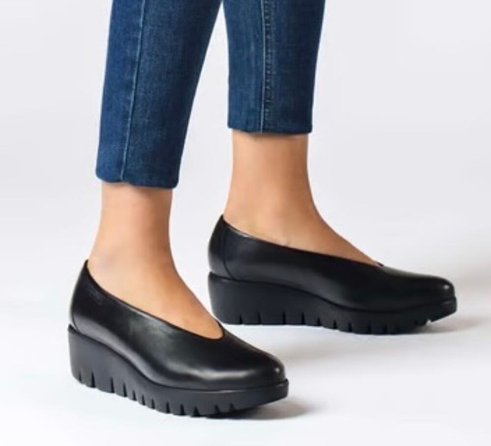 Wonders Spain Fly 100 Black Leather Wedge Platform Shoes Ballet Slip On Classic